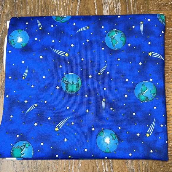 RARE Daisy Kingdom Fabric KIDS WORLD GLOBES #4092 2.77 Yards - Picture 3 of 5